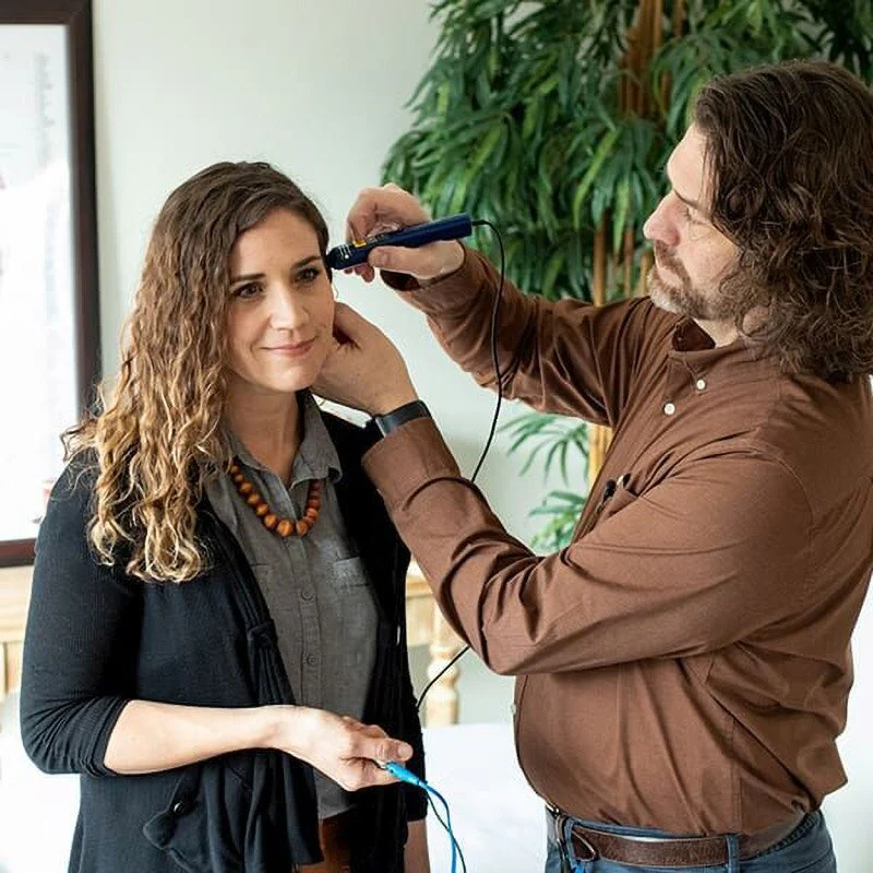 Pointselect Acupuncture Detector Pen for Auricular and Body Acupuncture Point Detection and Integrated PuTENS Stimulation - Image 4